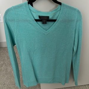 Tahari 100% 2 Ply Cashmere - Classic Fit - Small - Blue